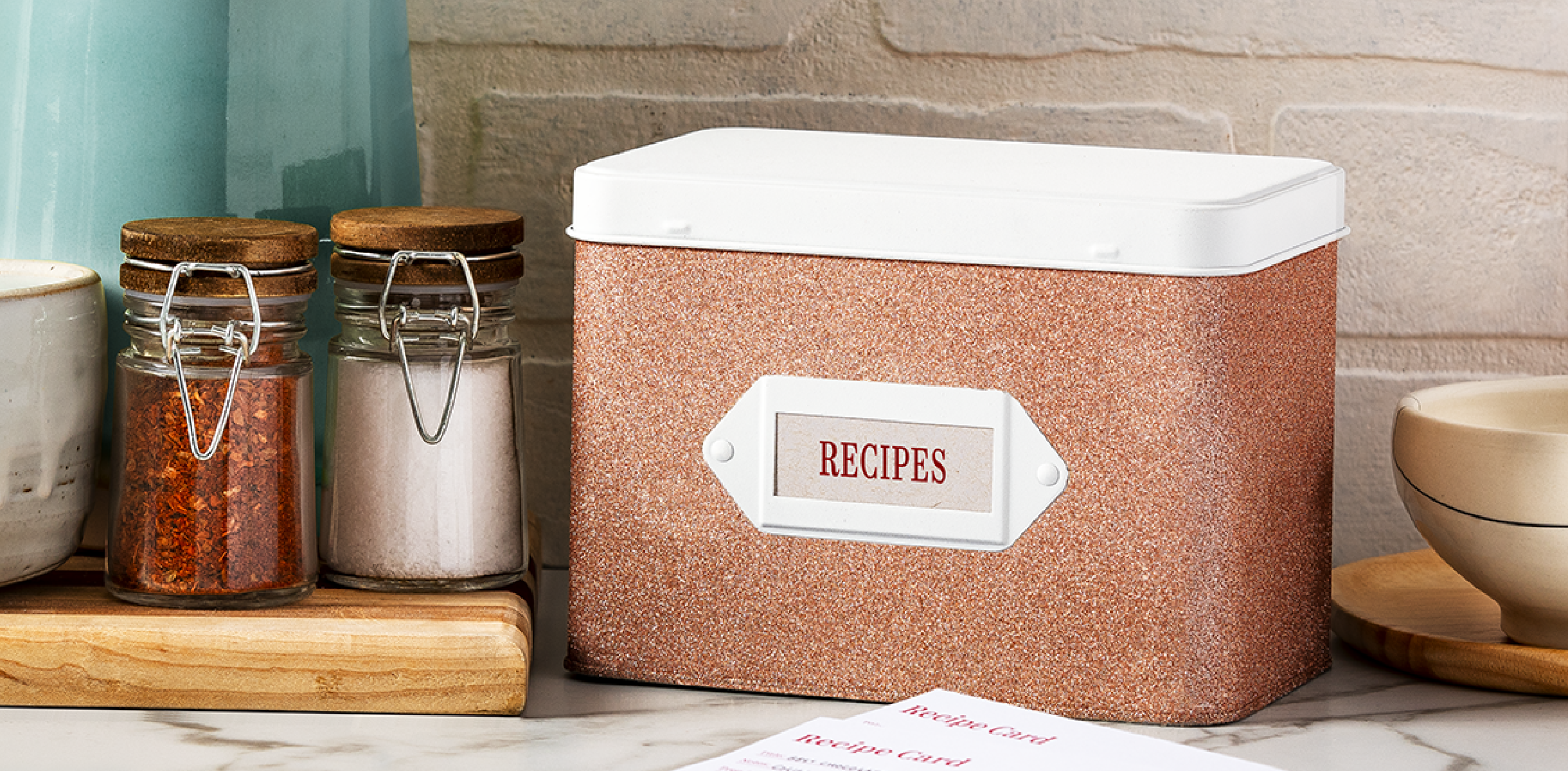 recipe box finished in Krylon Glitter Blast paint